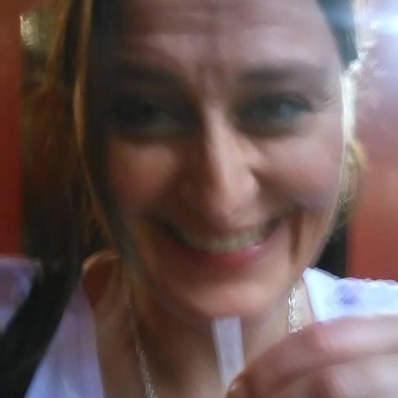 queenangie1981
